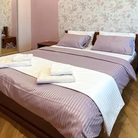 Grand On Rynok Square Апартаменты