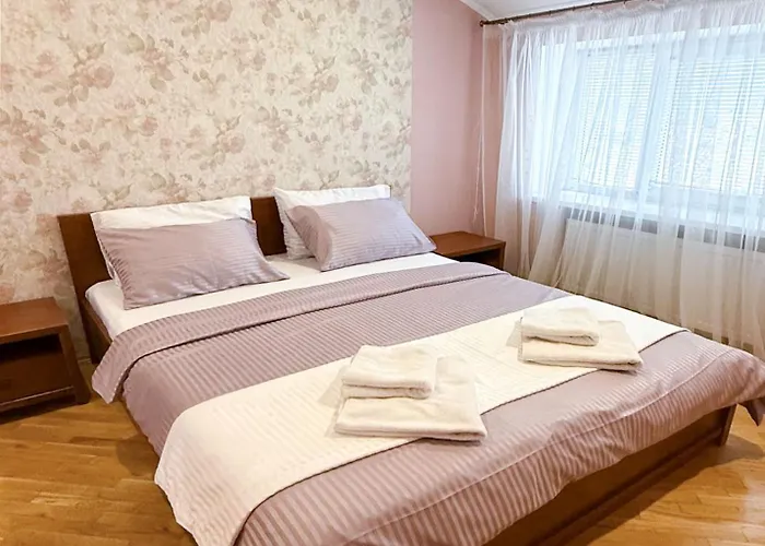 Grand On Rynok Square Apartamento Leópolis