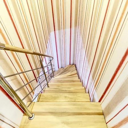 Grand On Rynok Square *